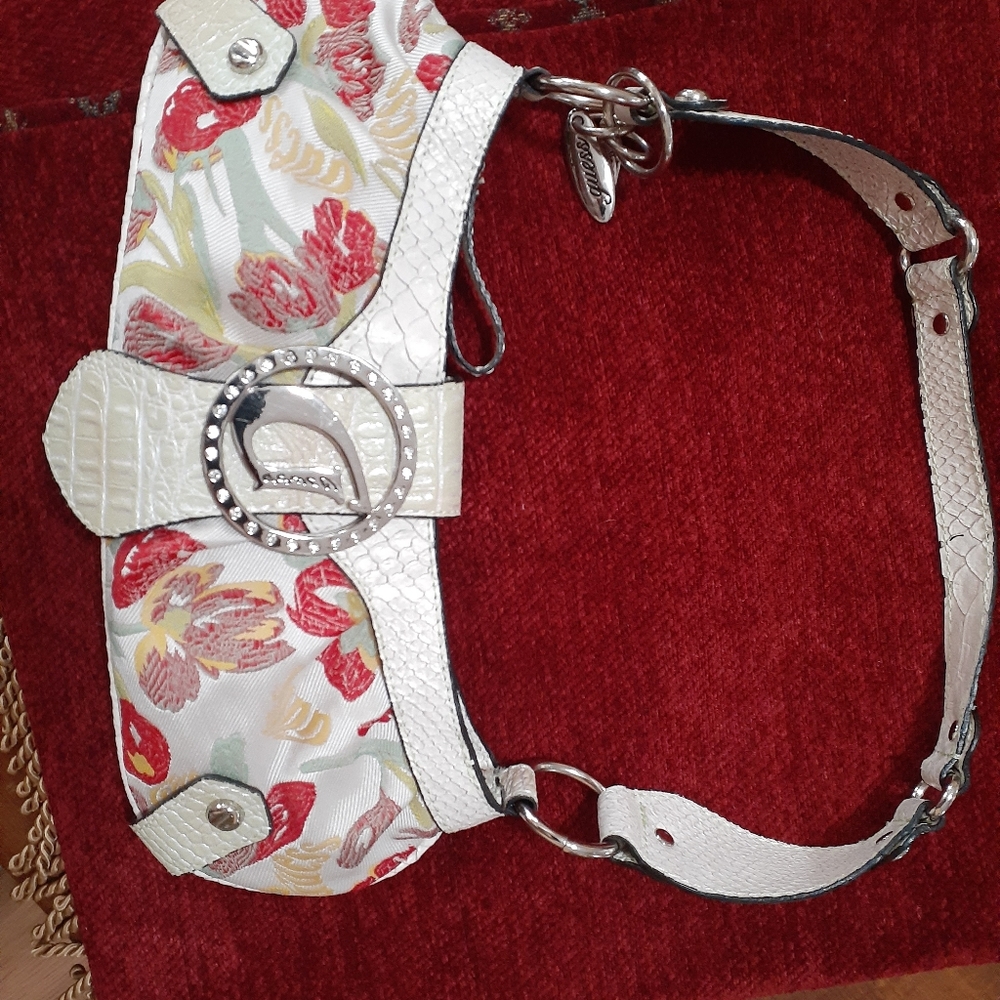 Guess shoulder purse